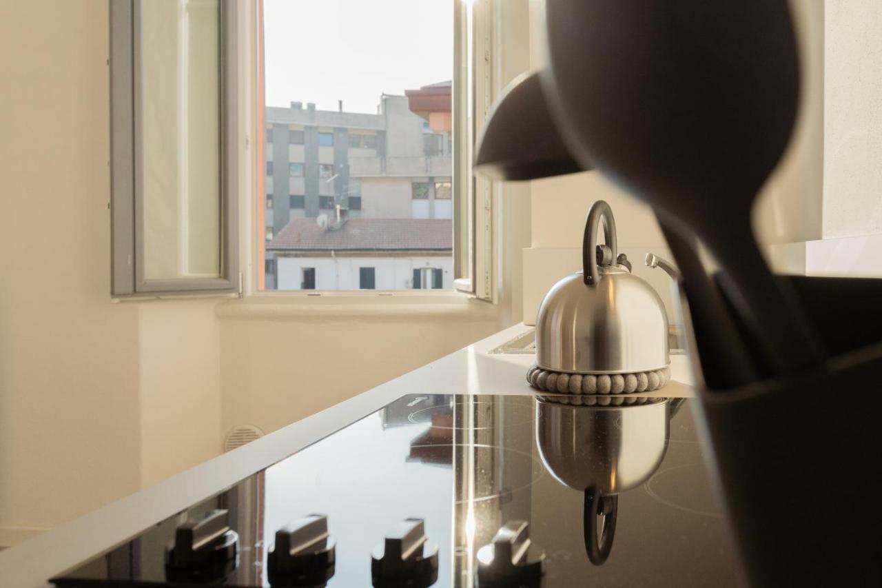 The Little Prince Apartment By Rent All Como Bagian luar foto
